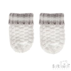 BM648-W: White Ribbed Mitten